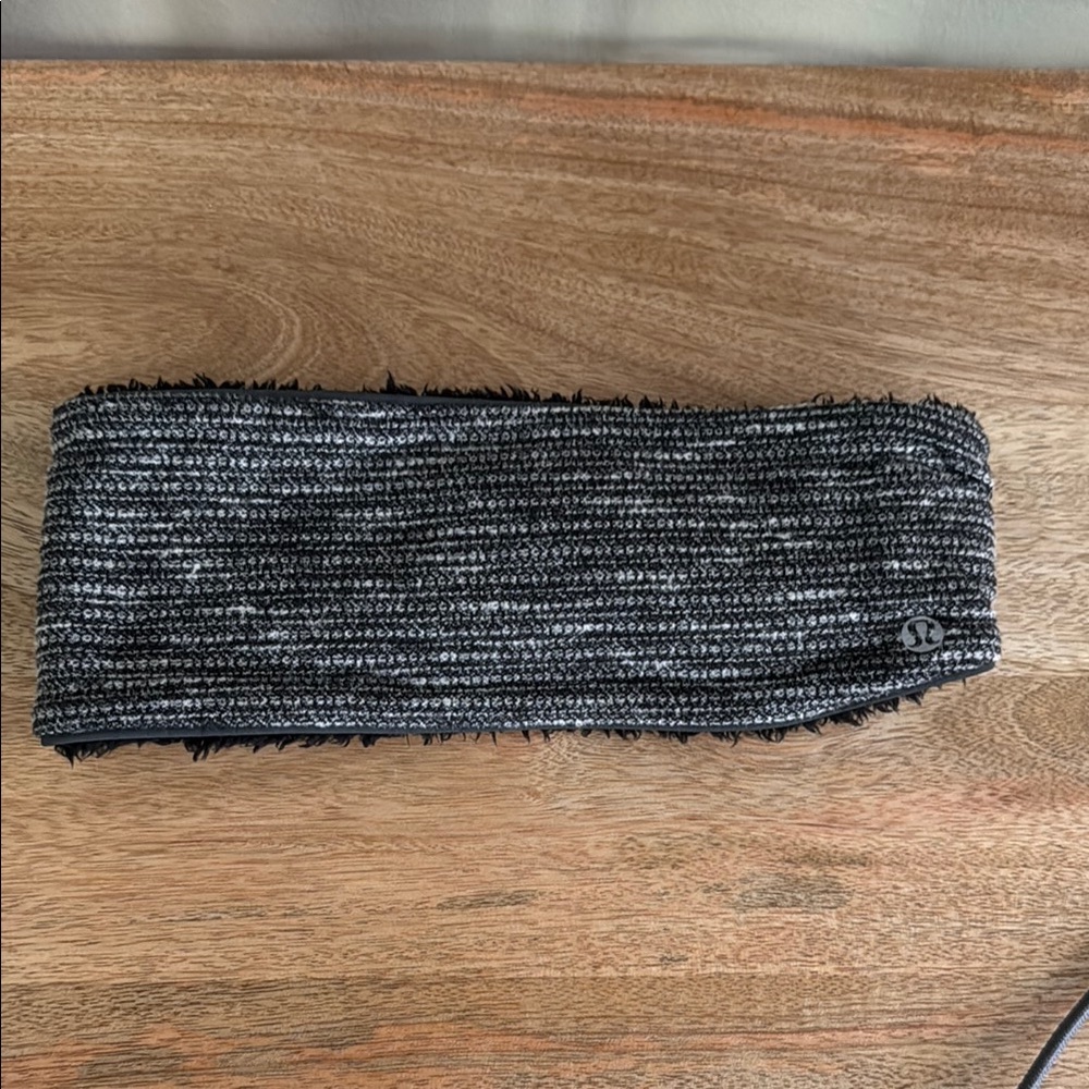 Lululemon Black and Gray Knit Headband